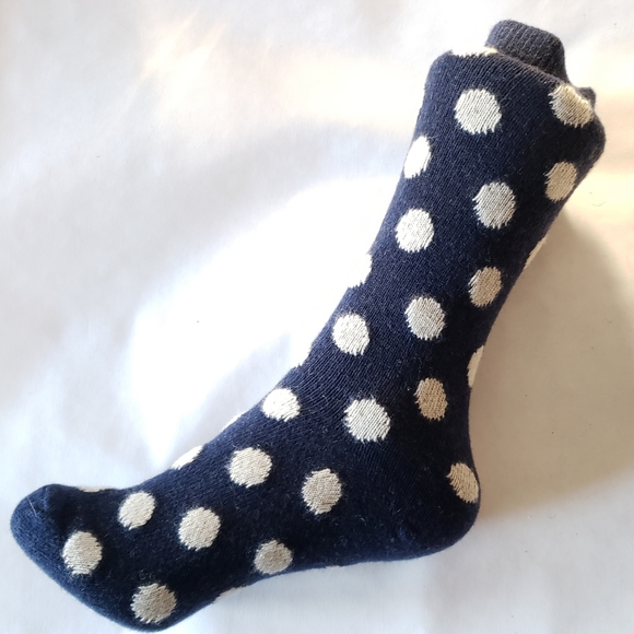 B. Ella Dots Blue White Socks Wool Cashmere Angora Bea Ladies 9-11 Imperfect - Picture 1 of 5